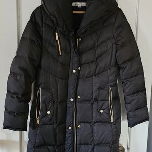 Kenneth Cole New York Black Puffer Coat with Gold Details